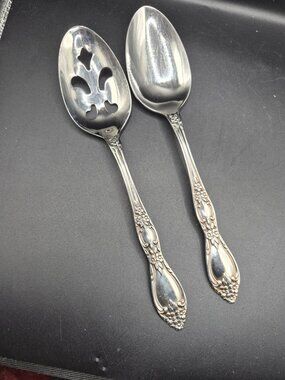 Wm. A. Rogers Deluxe Stainless Ornate Serving Spoons Set Of 2 With Fleur De Lis